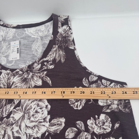 Maurices Top Women 2X NEW Brown Floral Tank Sleeveless Light Knit Comfy Tropical - Picture 6 of 8